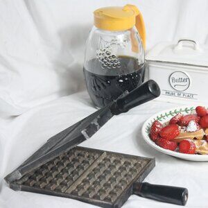 Armstrong Table Stove Waffle Iron